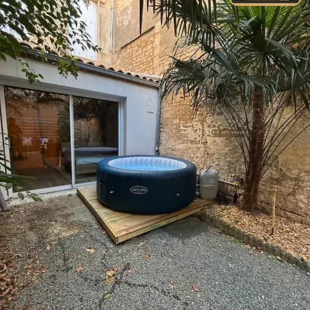 La Belle Citronnelle Avec Jardin En Centre * Niort